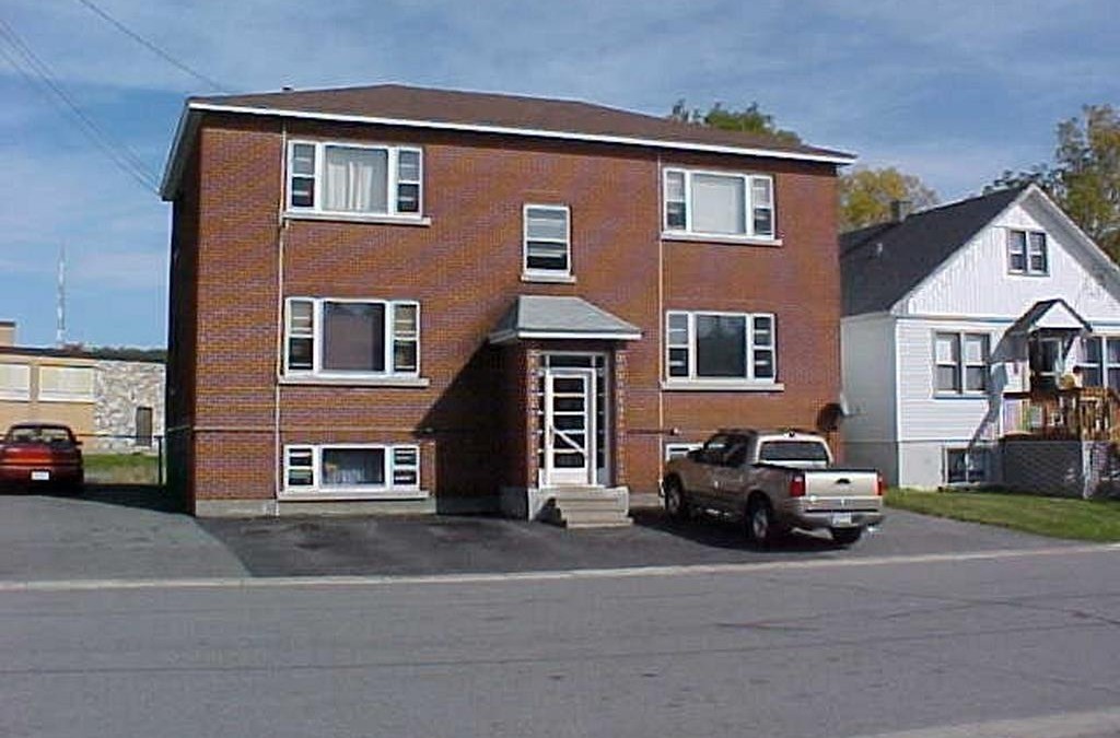 1 Bedroom Apartment for Rent: Available June 1st at St. Raphael